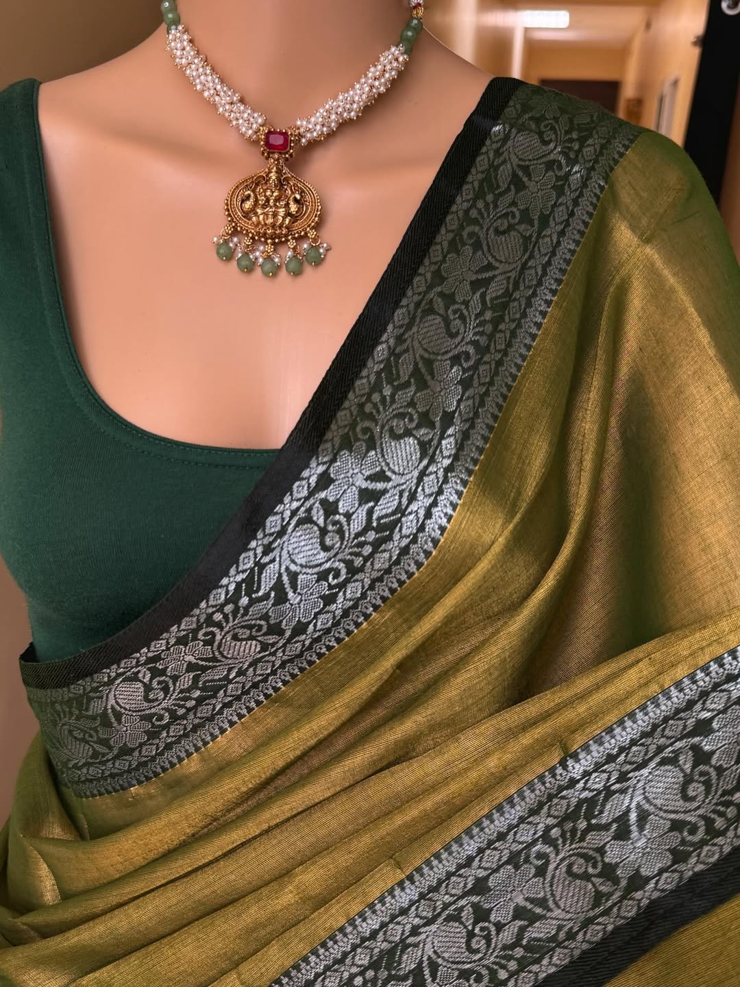 OLIVE GREEN TISSUE WITH OLIVE GREEN BORDER