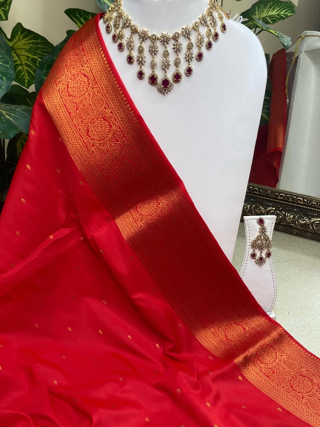 SEAWEED GREEN DUAL TONE ART SILK SAREE