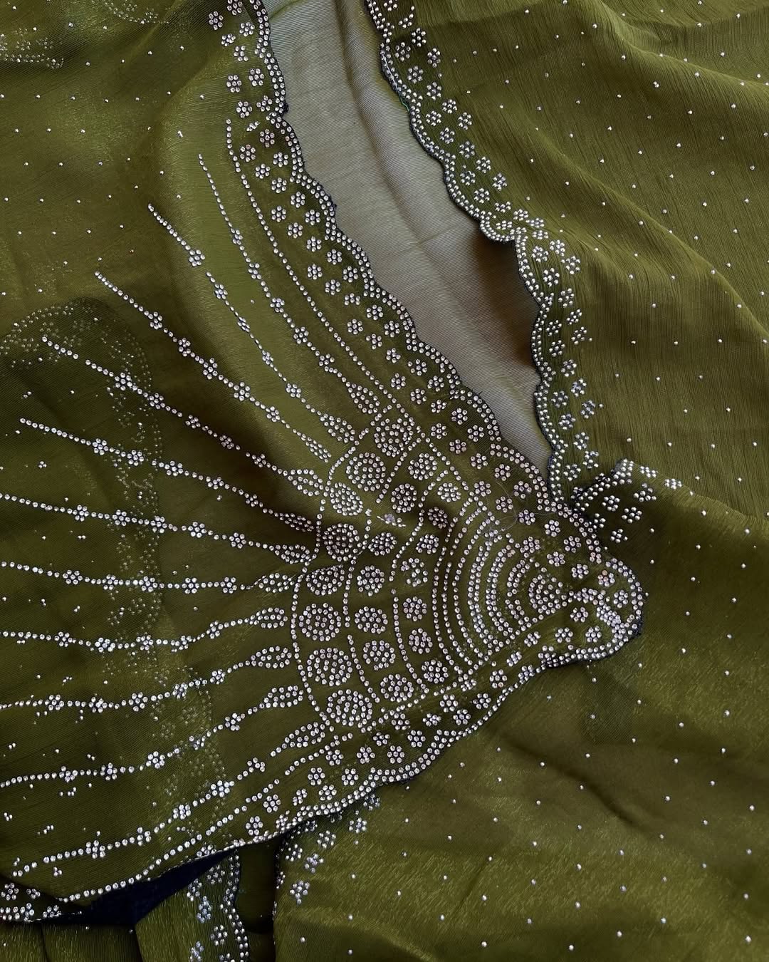 OLIVE GREEN GORGEOUS SAREE