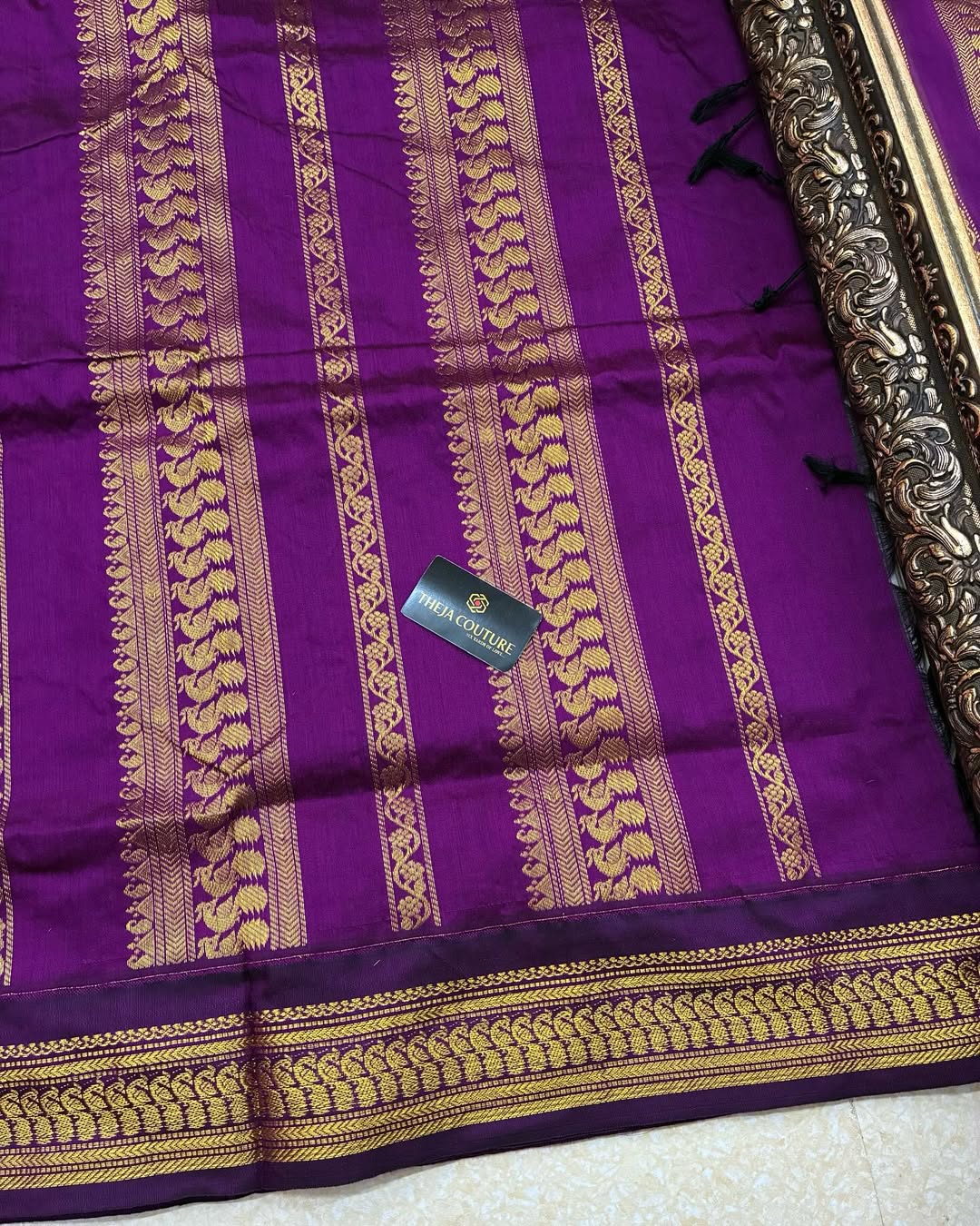 GREY COTTON SILK SAREE WITH WINE BORDER.