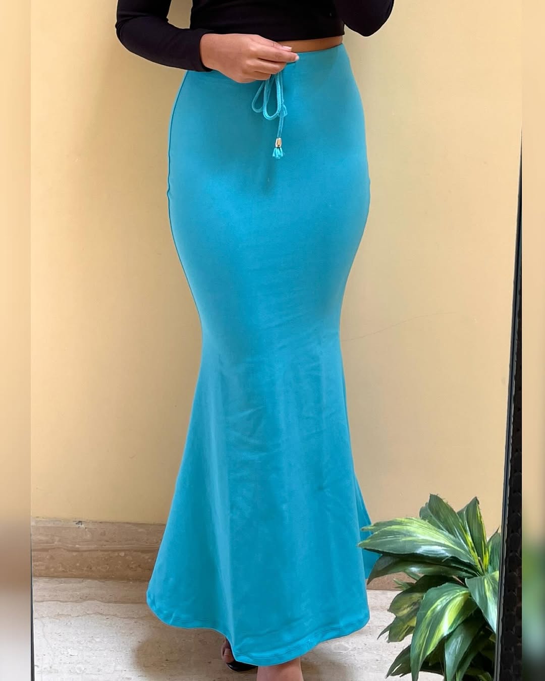AQUA BLUE COLOR SAREE SHAPEWEAR (MAXI)