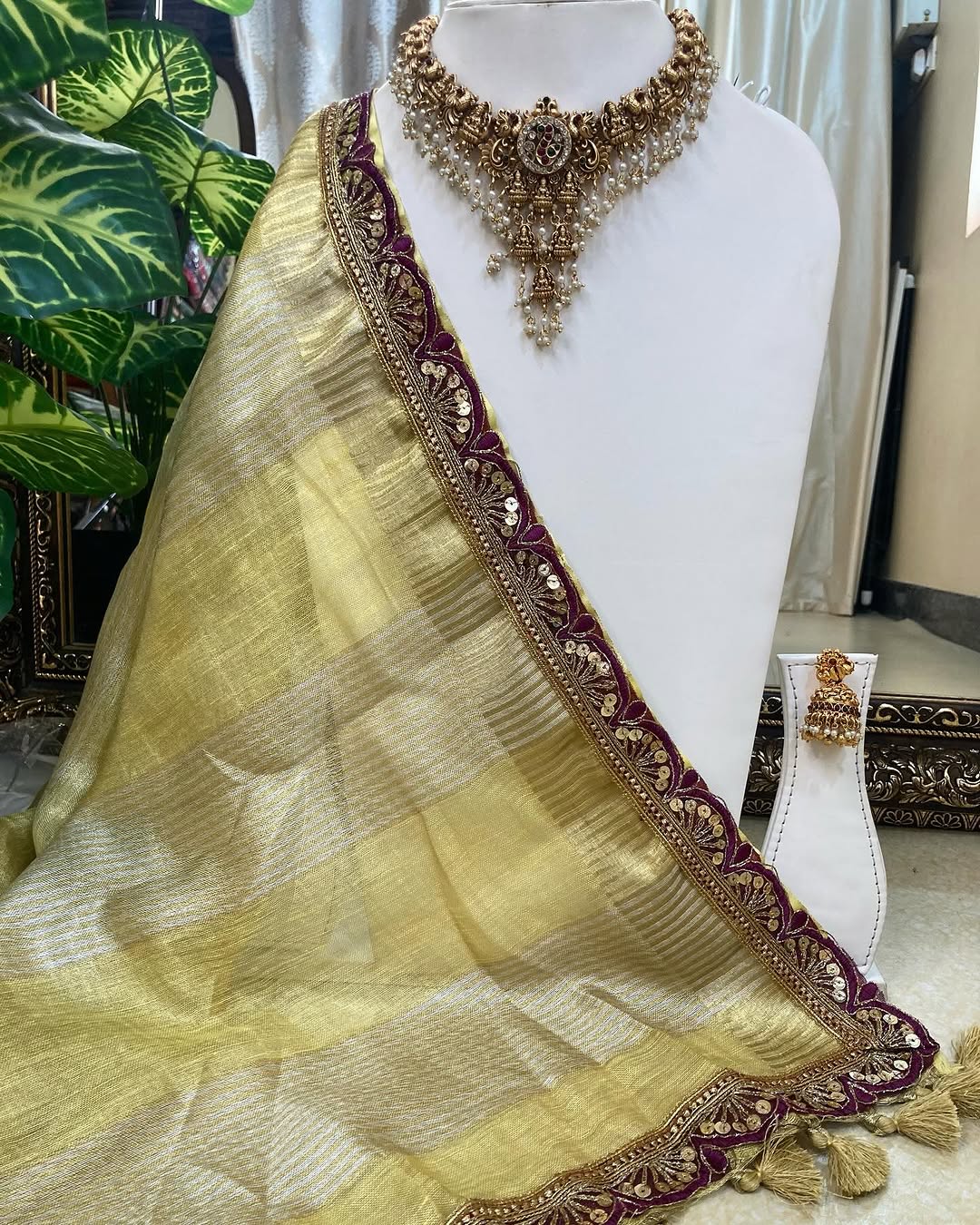 GOLDEN LINEN TISSUE SAREE WITH MAGENTA BORDER