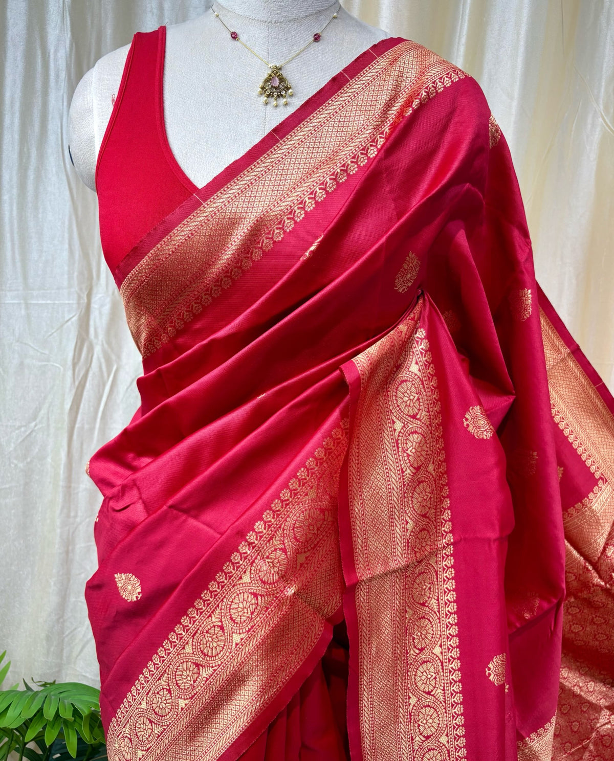 Chilli red art silk saree.