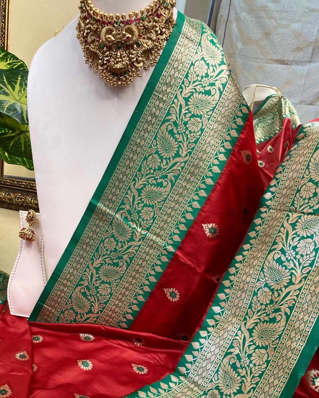 RED ART SILK SAREE WITH GREEN BORDER