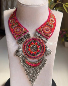 ORANGE PINK BEADWORK JEWELLERY