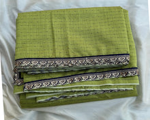 PARROT GREEN SILK COTTON SAREE