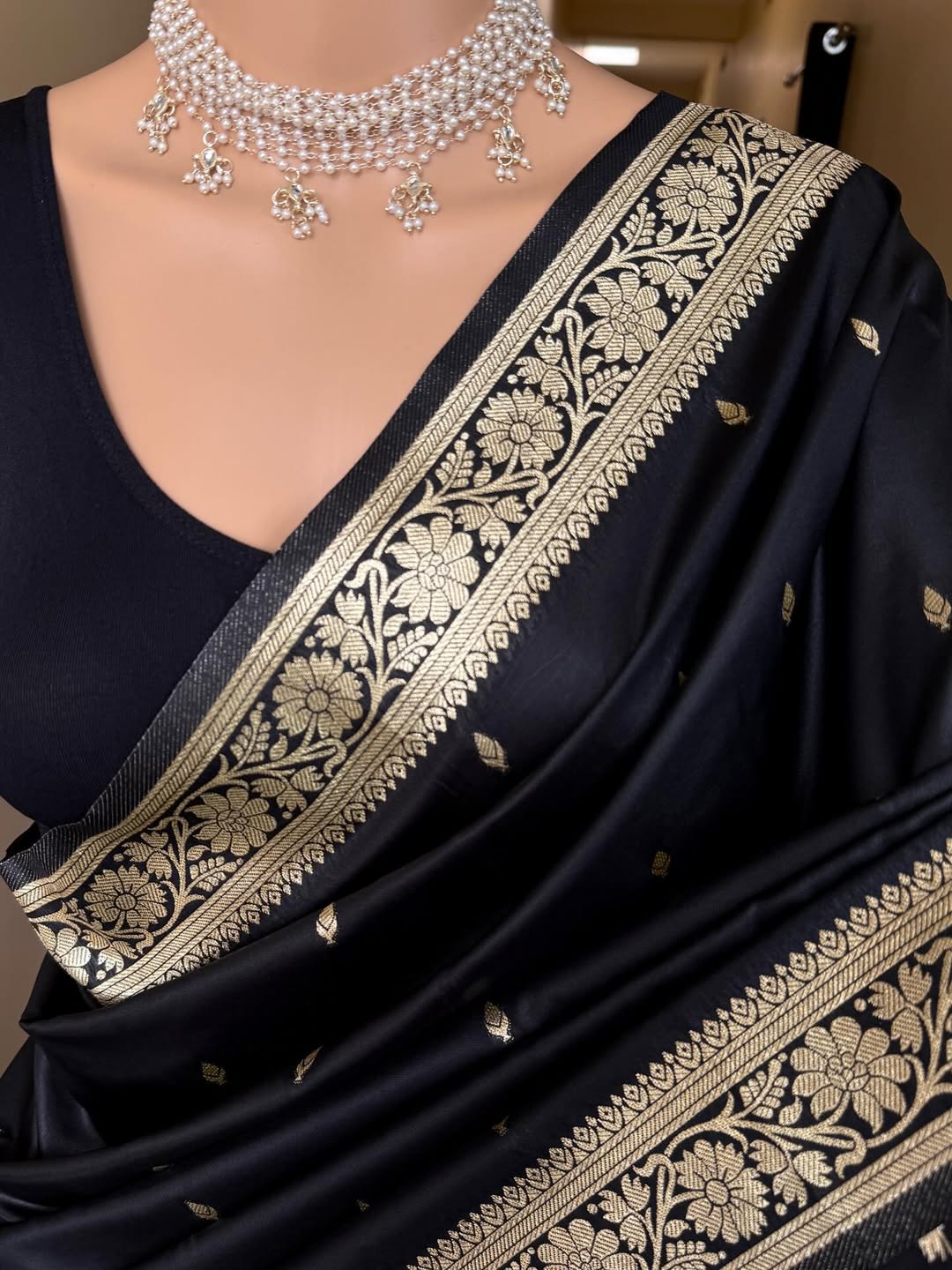 BLACK SOFT SILK SAREE WITH GOLDEN ZARI WEAVE BORDER