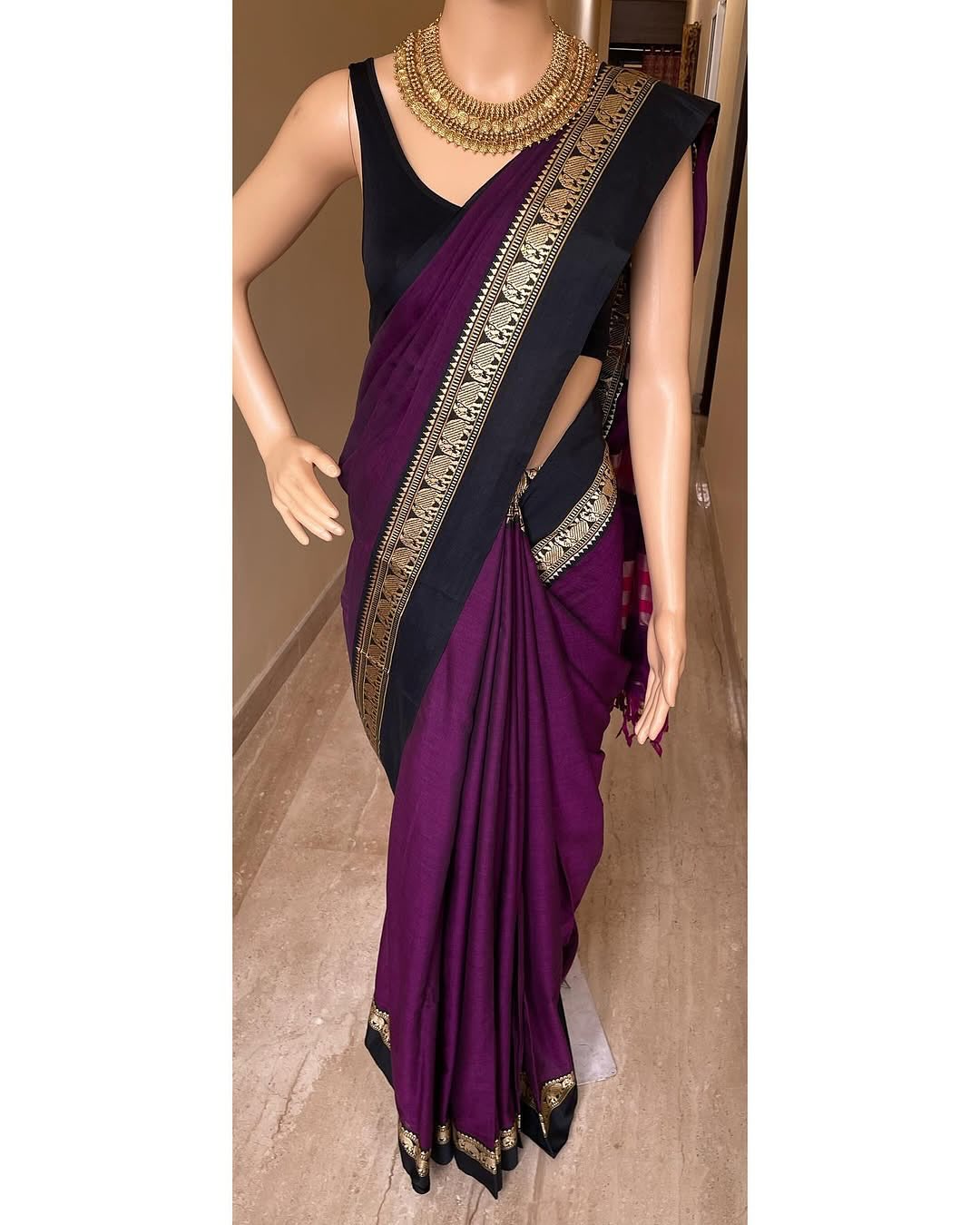MAGENTA NARAYANPET COTTON SAREE WITH BLACK WEAVE BORDER