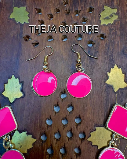 3 layer pink antique necklace