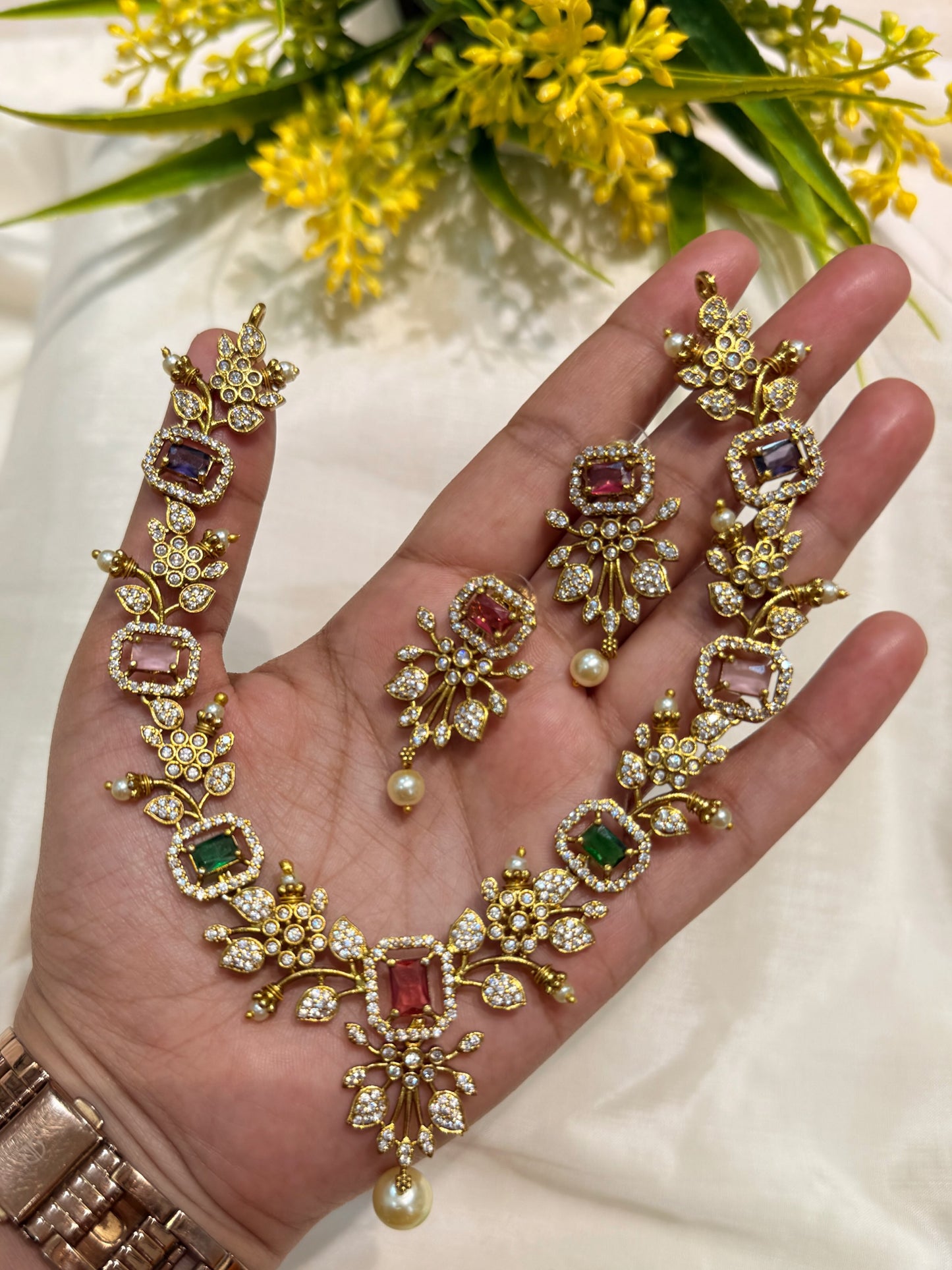 Multistone neckpiece.