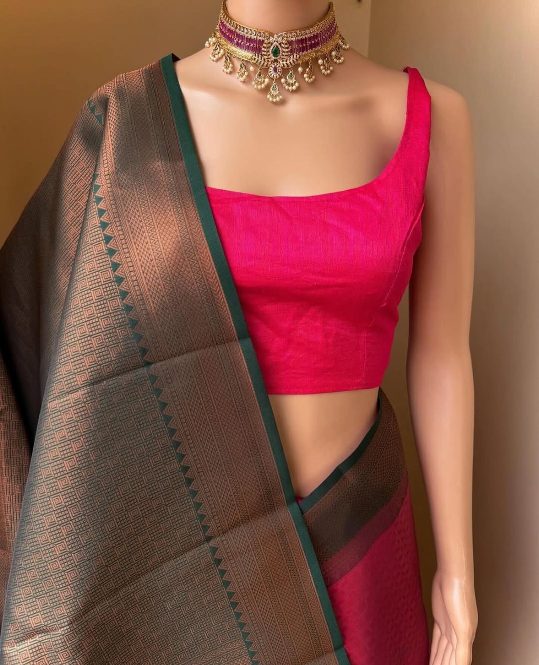 RANI PINK ART SILK SAREE WITH BOTTLE GREEN BORDER