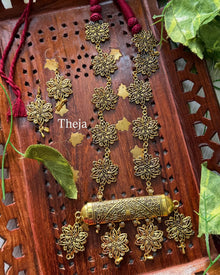 Floral long antique necklace