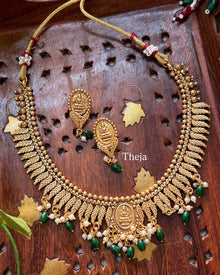 Antique lakshmi leaf short necklace