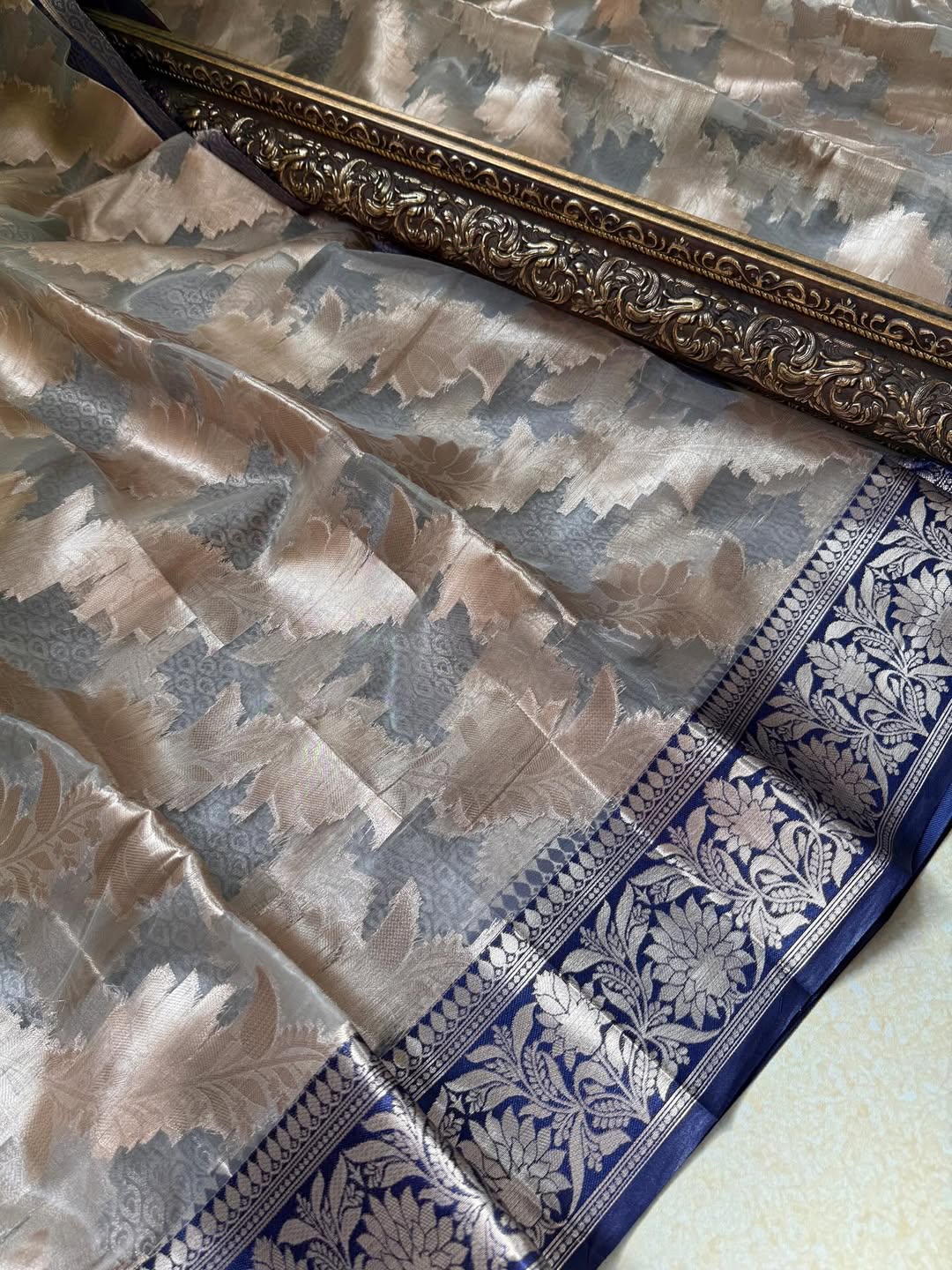 SILVER GLASS ORGANZA SAREE WITH BLUE BORDER