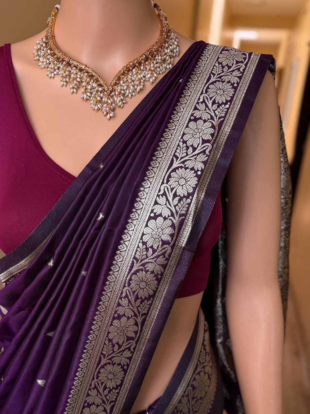 DARK WINE BANARASI ART SILK SAREE WITH GOLDEN SILVER ZARI WEAVE BORDER