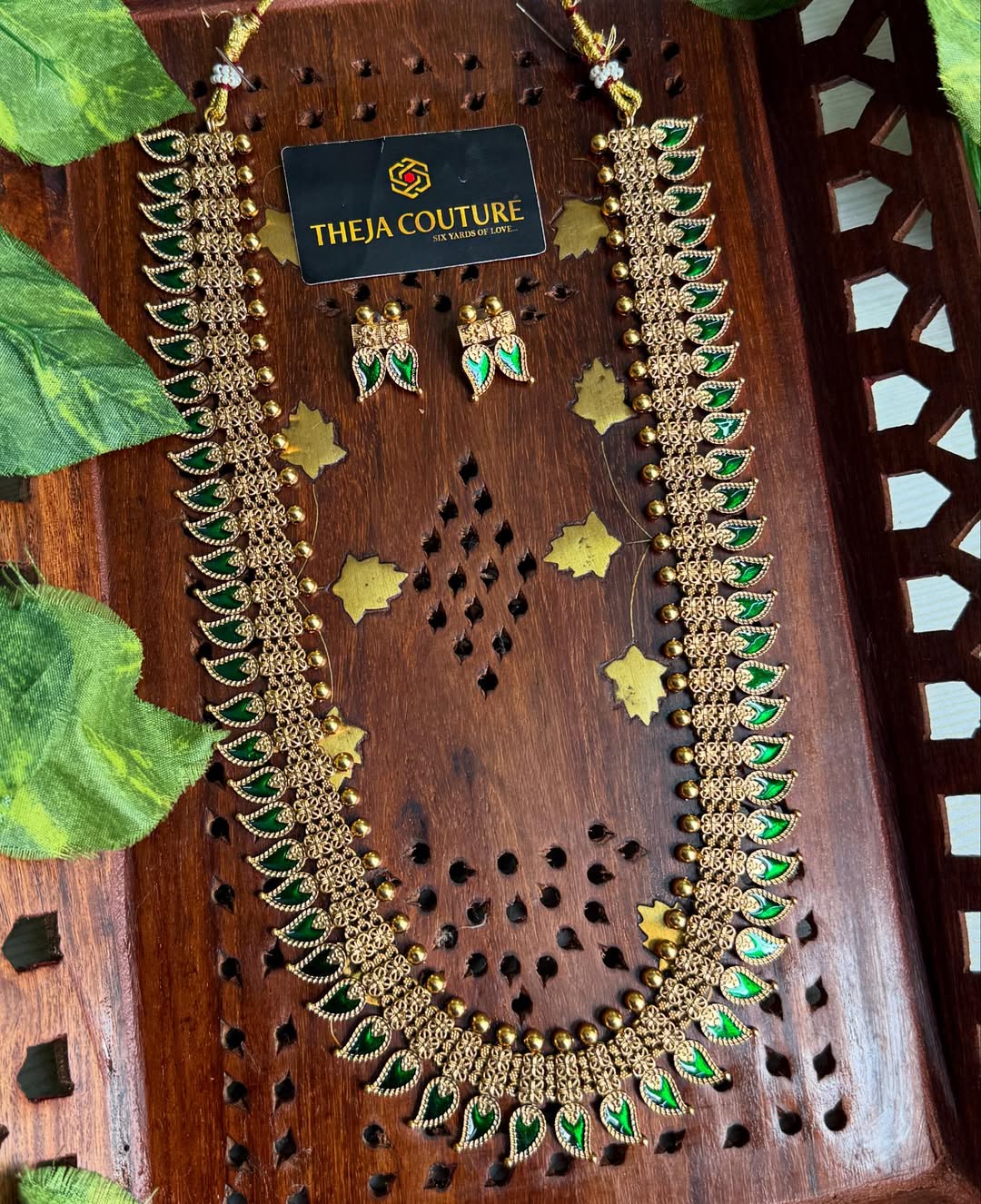 Antique Green emerald mango long haram.