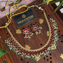 Elegant Ruby-Green Stone Necklace Set.