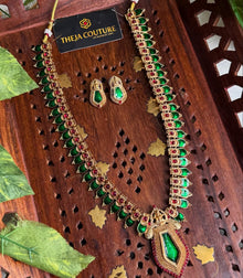 Green emerald long necklace.