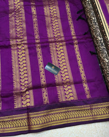 GREY COTTON SILK SAREE WITH WINE BORDER.