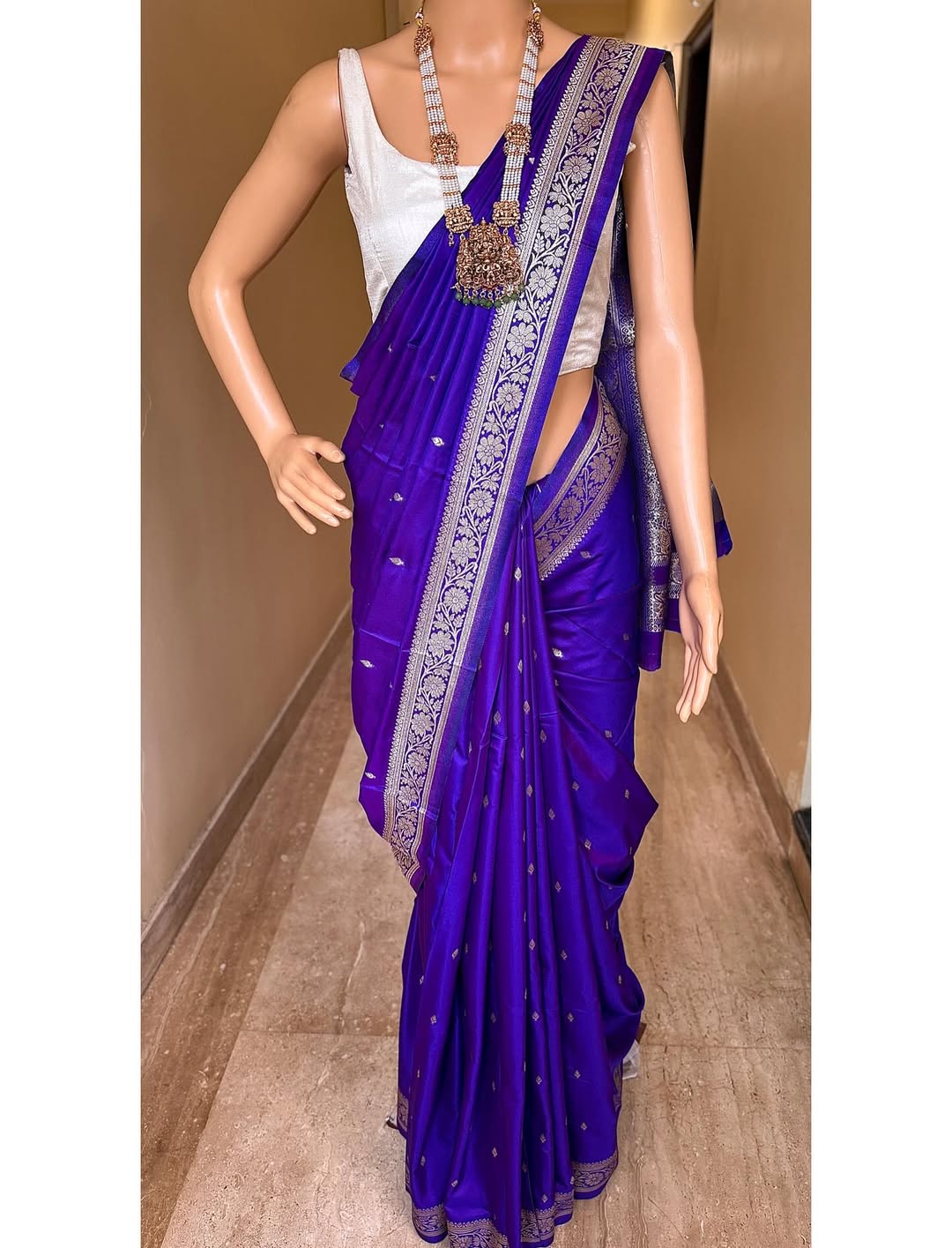 VIOLET SOFT SEMI BANARASI SMALL BORDER ART SILK SAREE