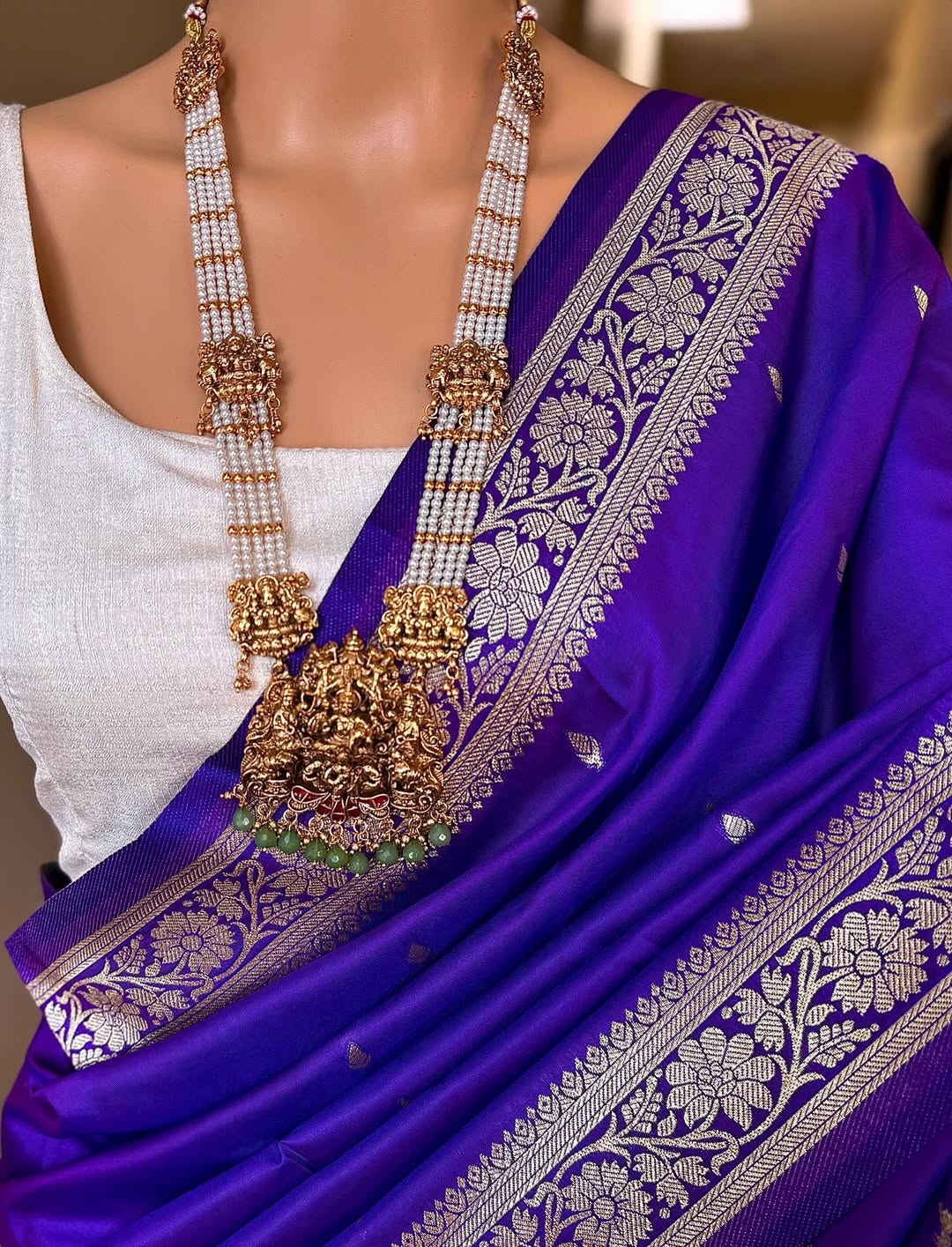 VIOLET SOFT SEMI BANARASI SMALL BORDER ART SILK SAREE