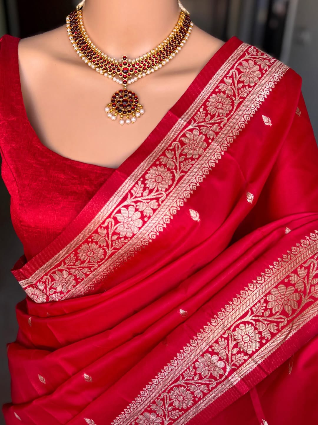 CHILLI RED ART SILK SAREE WITH SMALL BORDER