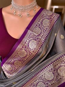 GREY ART SILK SAREE COMES WITH CONTRAST MANGENTA BORDER
