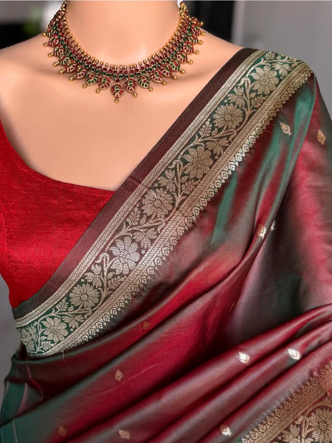 BROWN GREEN DUAL SHADE ART SILK SAREE COMES WITH SMALL BORDER