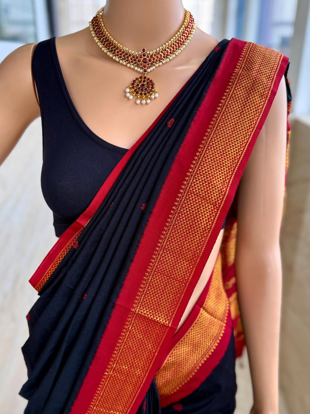 BLACK FULL BUTTA COTTON SILK SAREE COMES WITH RED BORDER