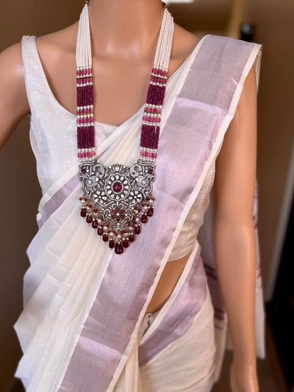 WHITE COTTON SAREE COMES WITH LAVENDER ZARI WEAVE BORDER