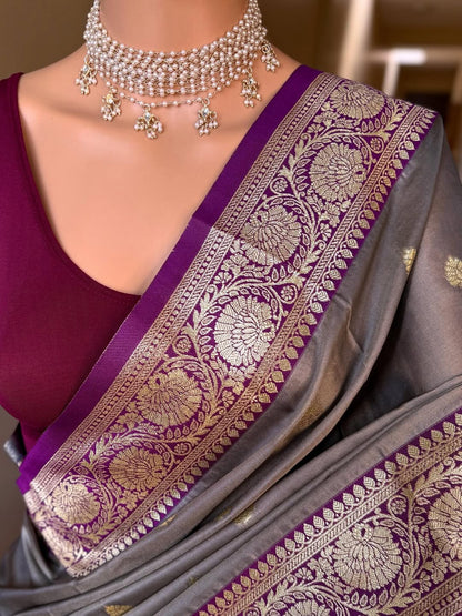 GREY ART SILK SAREE COMES WITH CONTRAST MANGENTA BORDER