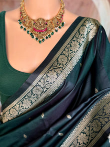 BOTTLE GREEN TRADITIONAL ART SILK SAREE COMES WITH CONTRAST ZARI BORDER