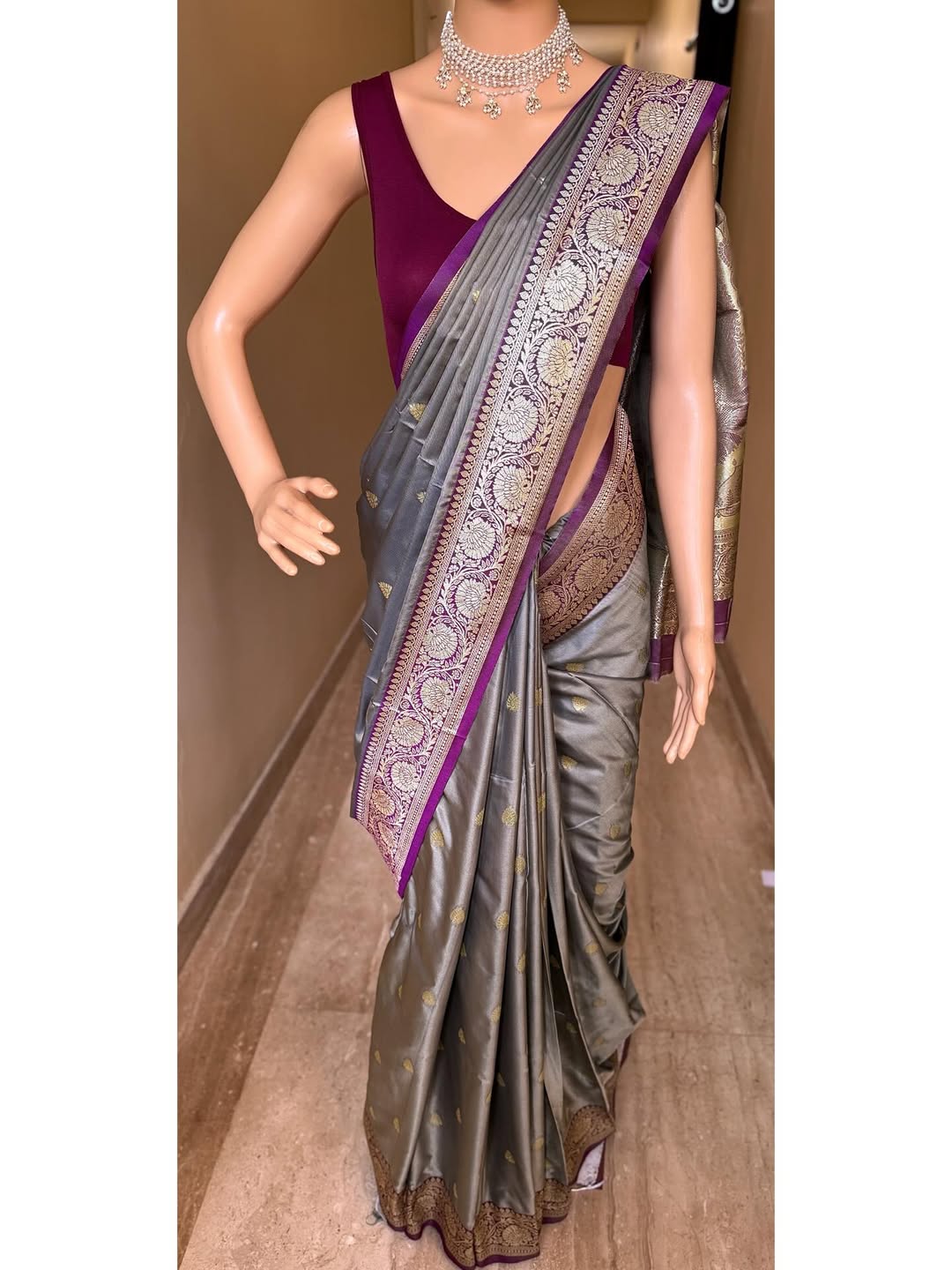 GREY ART SILK SAREE COMES WITH CONTRAST MANGENTA BORDER