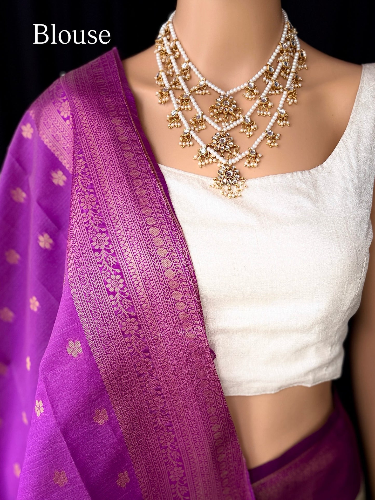 OFF WHITE SILK SAREE WITH CONTRAST MAGENTA ZARI WEAVE BORDER
