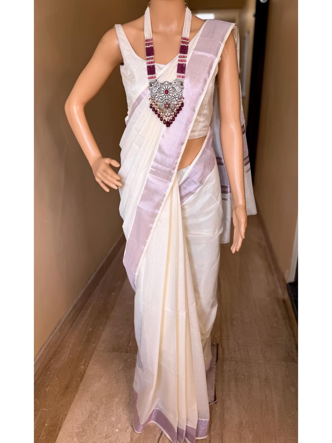 WHITE COTTON SAREE COMES WITH LAVENDER ZARI WEAVE BORDER